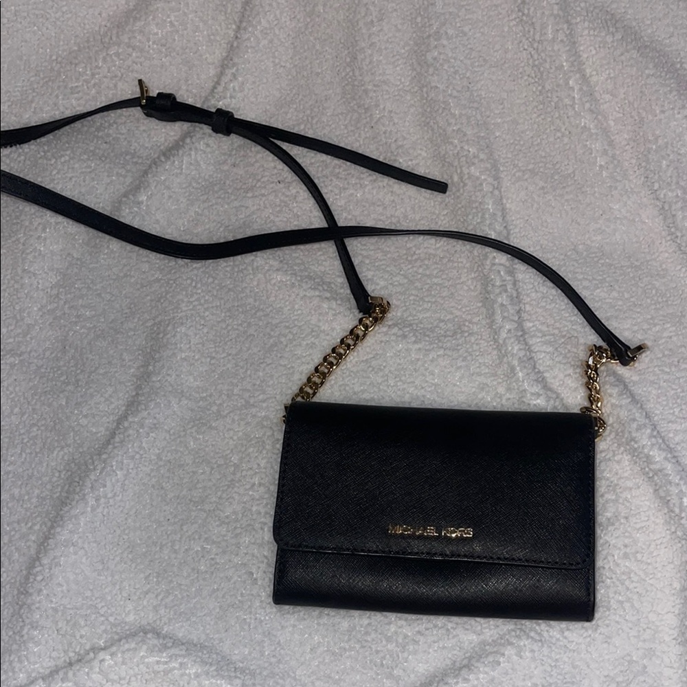 michael kors small black crossbody bag